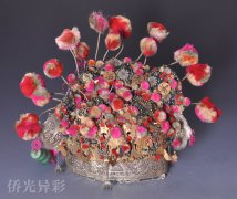 （十二）美国华侨结婚时穿戴过的凤冠和裙褂